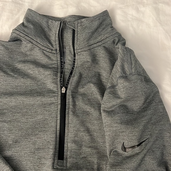 Nike Quarter zip - Picture 2 of 4